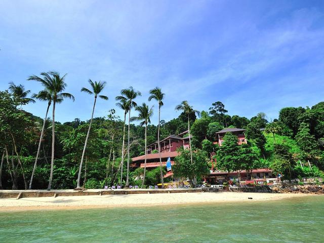 фотографии отеля Koh Ngai Cliff Beach Resort (ex. The Chateau Hill Resort) изображение №3
