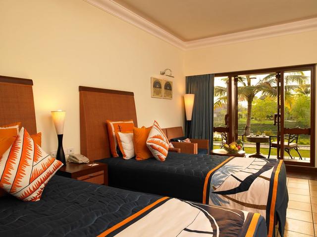 фото The Zuri Kumarakom Kerala Resort & Spa (ex. Radisson Plaza Resort & Spa) изображение №26