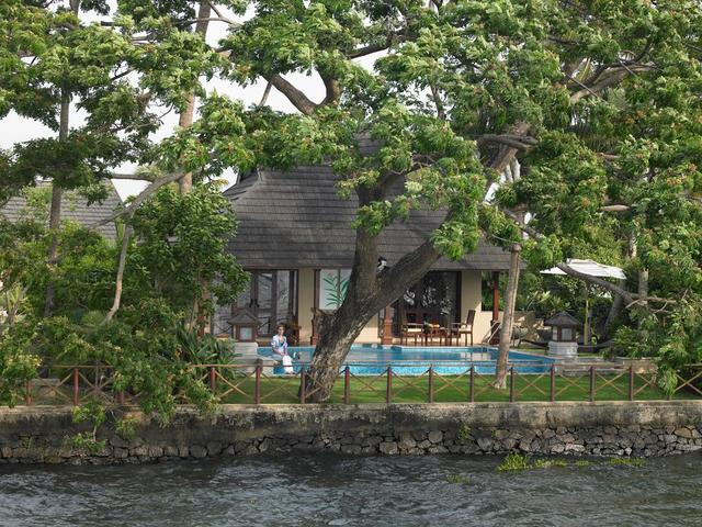 фотографии The Zuri Kumarakom Kerala Resort & Spa (ex. Radisson Plaza Resort & Spa) изображение №16