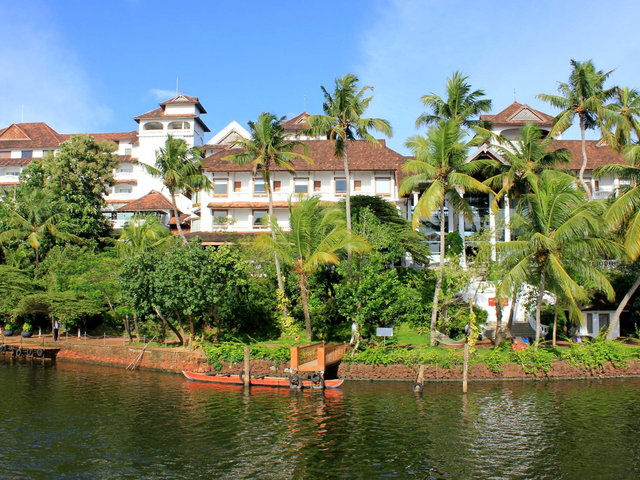 фото отеля The Raviz Resort and Spa Ashtamudi  изображение №5