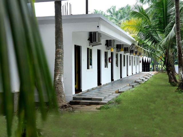 фото отеля Arambol Paradise Village Resort изображение №13