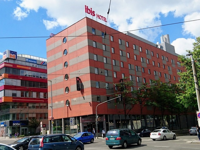 фото отеля Ibis Praha Mala Strana (ex. Ibis Smichov) изображение №1