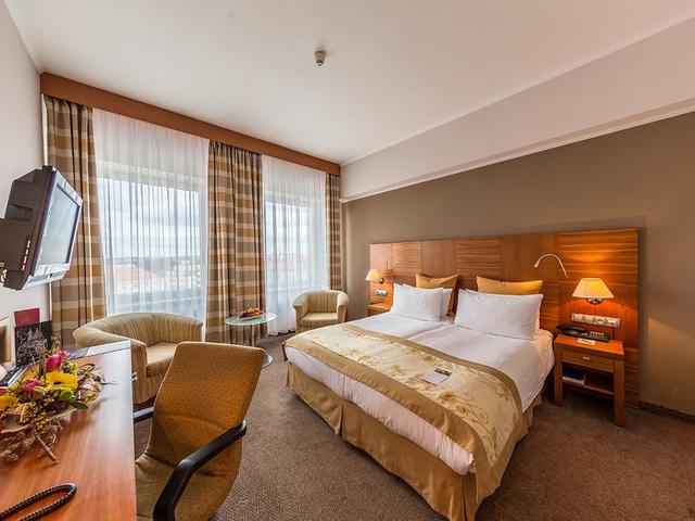 фото International Prague (ех. Hotel Crowne Plaza Prague) изображение №6