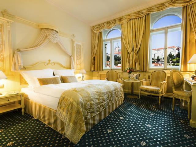 фото Luxury Family Hotel Royal Palace изображение №10
