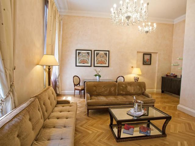 фотографии Smetana (ex. Pachtuv Palace; Suite Hotel Pachtuv Palace Prague) изображение №40