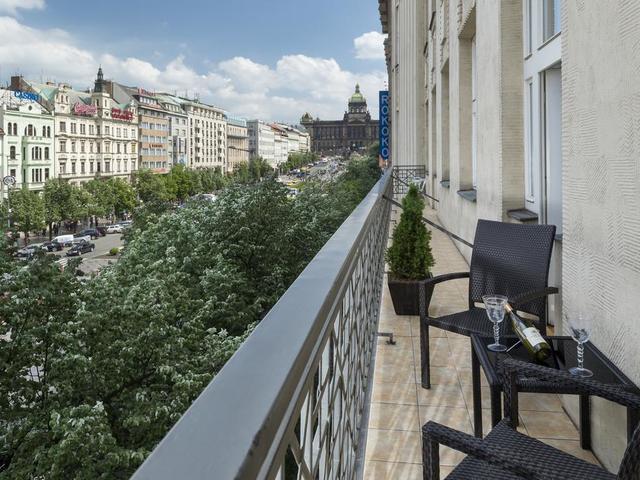 фото отеля Wenceslas Square Apartments изображение №9