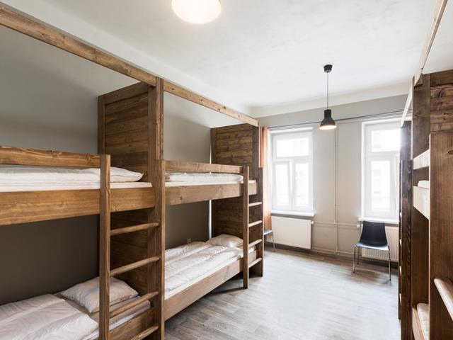 фотографии отеля Easy Housing Hostel (ex. Sleep Easy Hostel Prague; Nordik) изображение №31