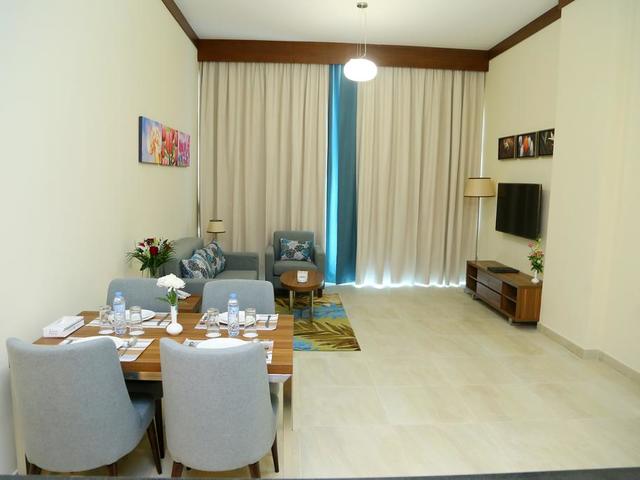 фотографии Tulip Al Barsha Hotel Apartments изображение №16