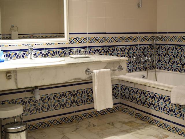 фотографии TUI Blue Oceana Suites (ex. TUI SENSIMAR Oceana Resort & Spa; Riu Palace Oceana) изображение №12