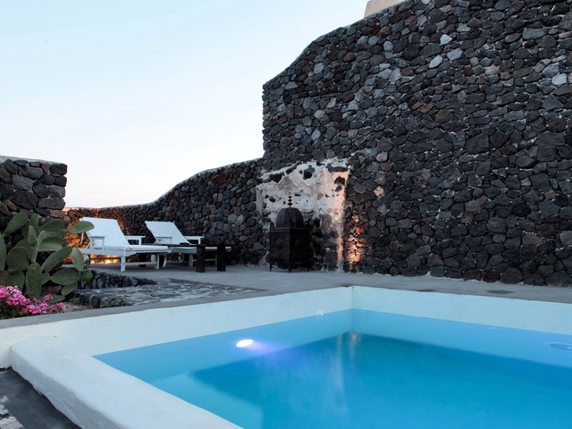 фото отеля Santorini Heritage Mansion Kyani изображение №9