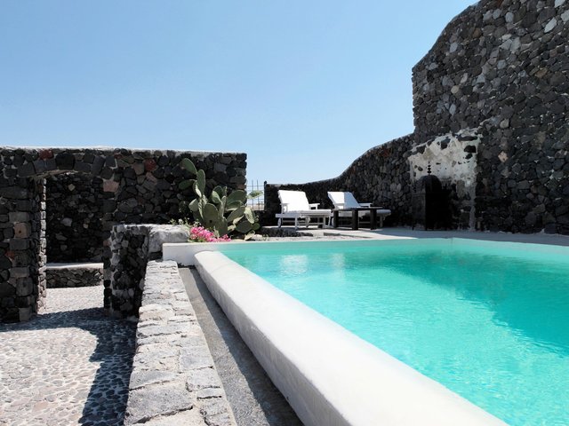 фото отеля Santorini Heritage Mansion Kyani изображение №1