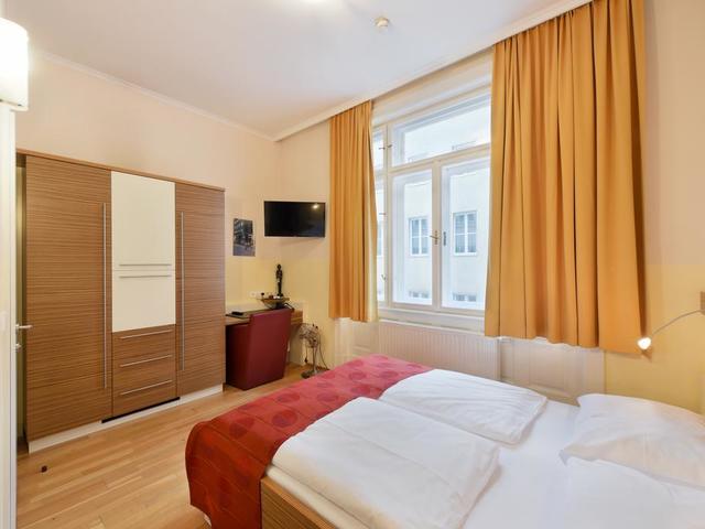 фото отеля Private Hotels City Rooms Pension (ex. City Rooms) изображение №13