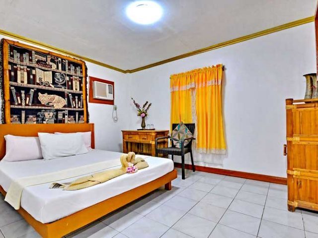 фото отеля Villa De Oro изображение №5