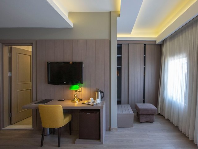 фото Seraglio Hotel & Suites изображение №78