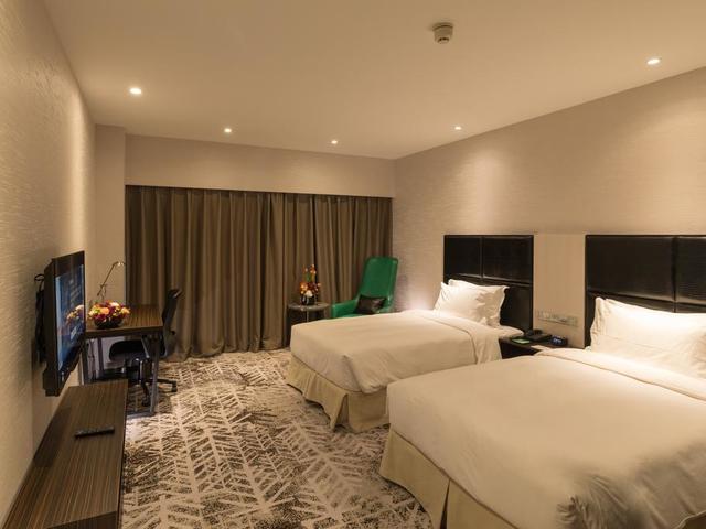 фото отеля Holiday Inn Shanghai Jinshan изображение №13