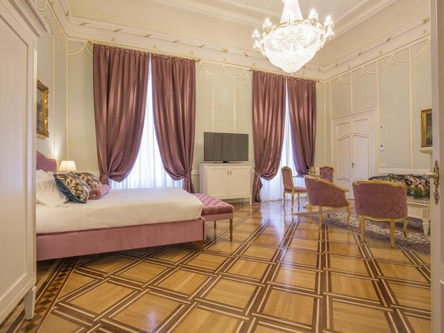 фото отеля Palazzo Monga Boutique Guesthouse изображение №5