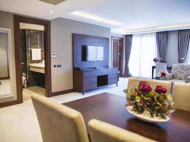 фото Grand Aras Hotel & Suites (ex. Clarion Hotel And Suites Istanbul Sisli) изображение №10