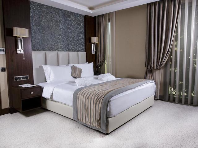 фотографии отеля Grand Aras Hotel & Suites (ex. Clarion Hotel And Suites Istanbul Sisli) изображение №3