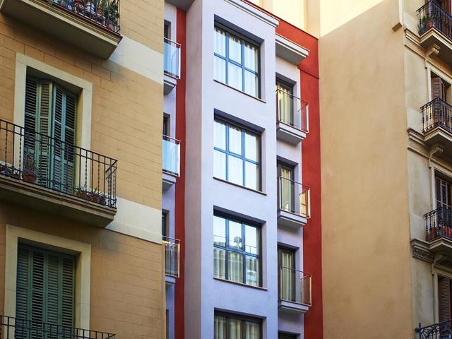 фото отеля Barcelona Apartment Gran De Gracia изображение №1