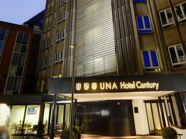 фото отеля Unahotels Century Milano изображение №1