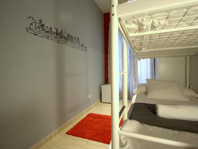 фото отеля Artistic Hostel изображение №17