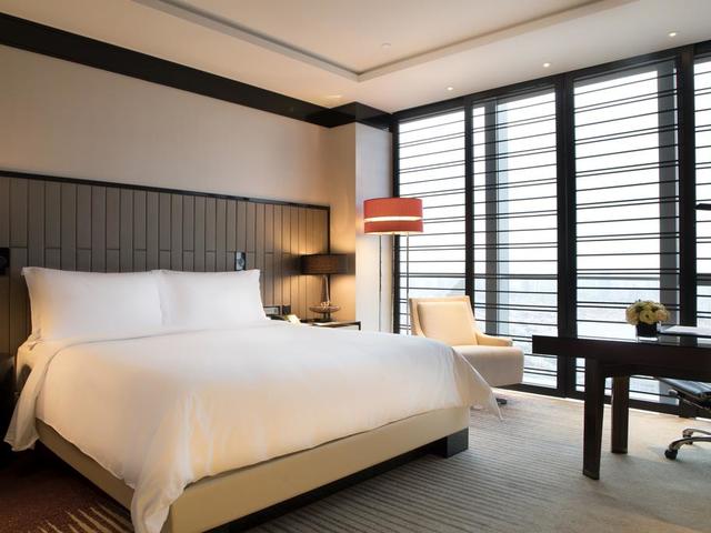 фото отеля Four Seasons Hotel Pudong изображение №5