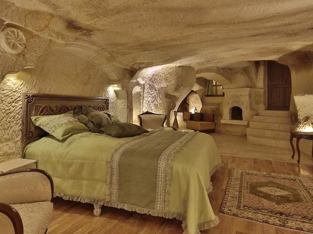 фото Golden Cave Suites изображение №14