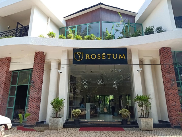 фотографии RoseTum Resort & Suites изображение №12