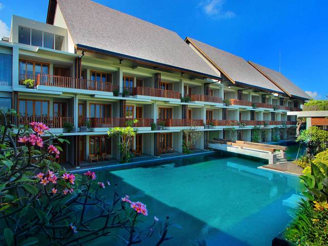 фото отеля The Haven Suites Bali Berawa изображение №1