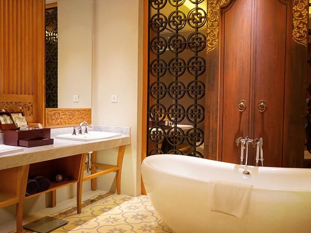 фото отеля The Haven Suites Bali Berawa изображение №17