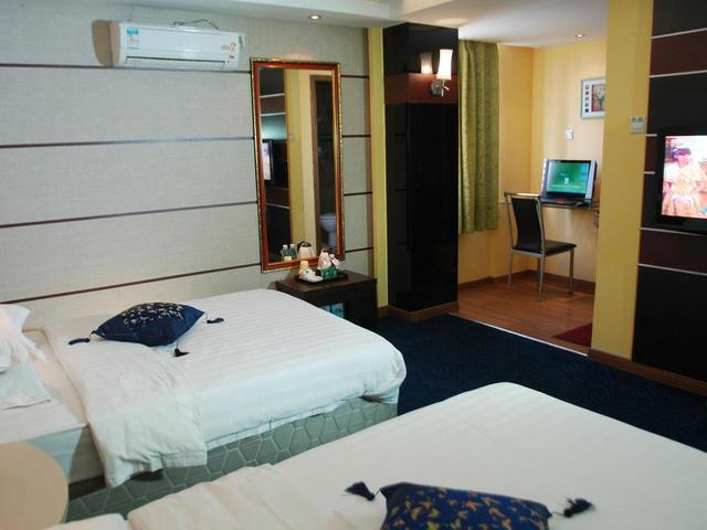 фото отеля Home Club Hotel Taojin Branch изображение №17