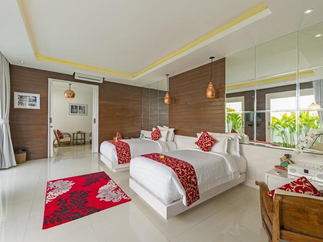 фотографии отеля Crown Bali Villa Seminyak изображение №11