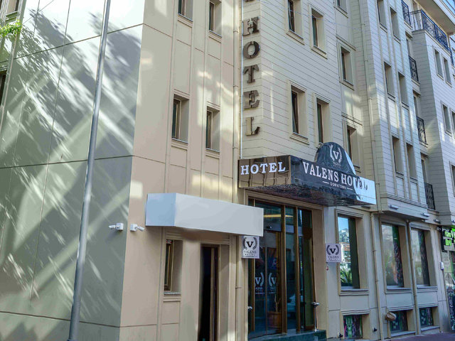 фото отеля Valens Hotel Downtown изображение №1