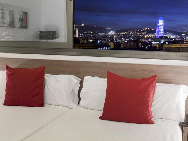 фотографии Hotel 4 Barcelona изображение №32