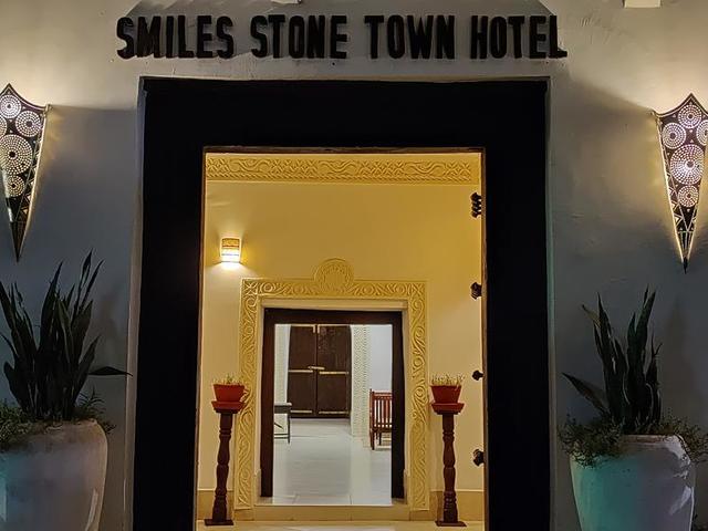 фото отеля Smiles Stone Town изображение №13