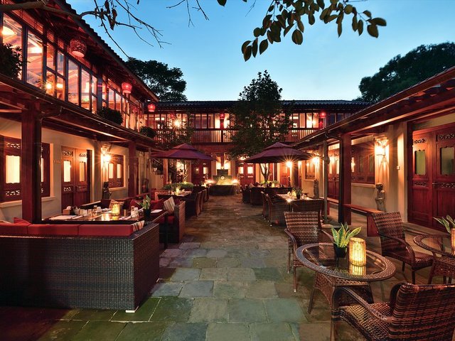 фото отеля Jingshan Garden изображение №9