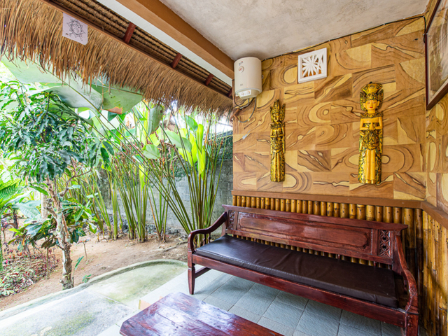 фото отеля RedDoorz Plus near Tirta Empul Temple Ubud (ex. Villa Kampung Artis Bali) изображение №53