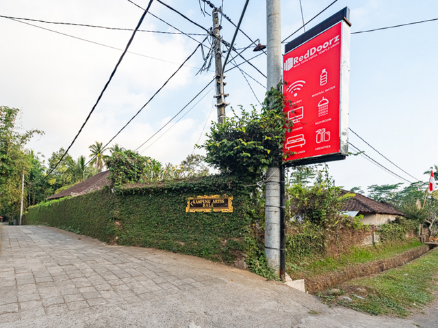фото RedDoorz Plus near Tirta Empul Temple Ubud (ex. Villa Kampung Artis Bali) изображение №2
