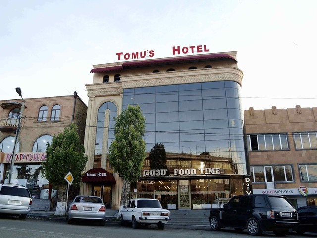 фото отеля Tomu`s изображение №1