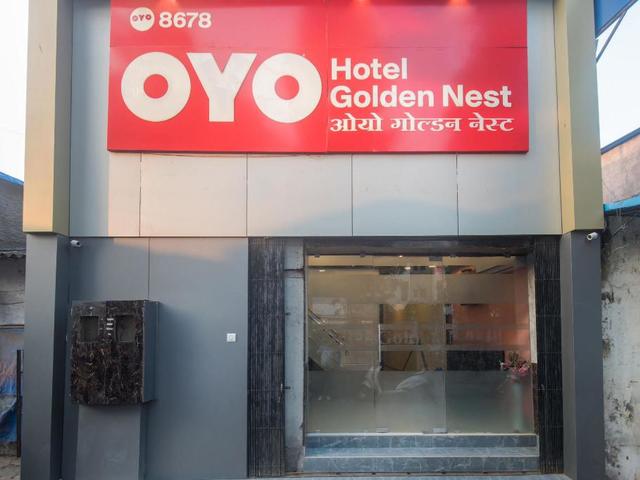 фото отеля Oyo 8678 Hotel Golden Nest изображение №1