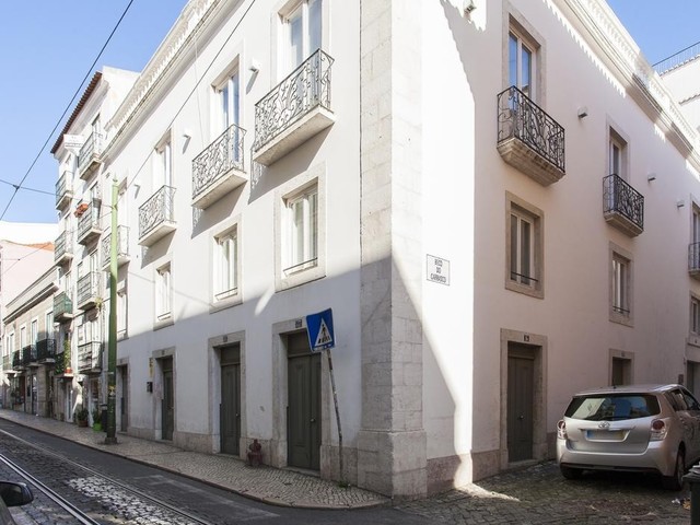 фото отеля Lisbon Five Stars Apartments Combro 77 изображение №1