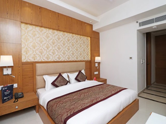 фото Oyo Capital O 10824 Hotel Star Suites изображение №14