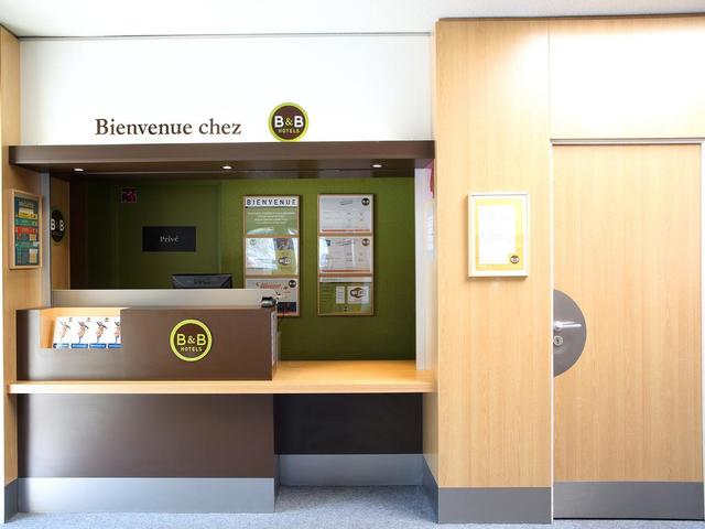 фото отеля B&B Hotel Villeneuve-Loubet Plage изображение №21