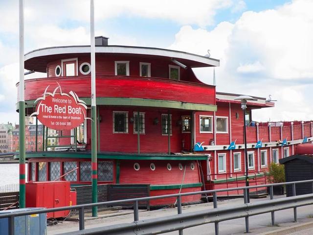 фото отеля The Red Boat and Ran (ex. Den Roda Baten) изображение №1