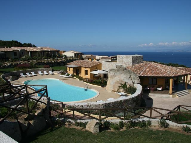 фото отеля Resort Punta Falcone  изображение №1