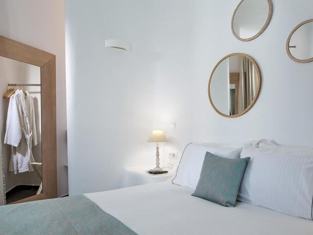 фото Colours of Mykonos Luxury Residences & Suites изображение №10