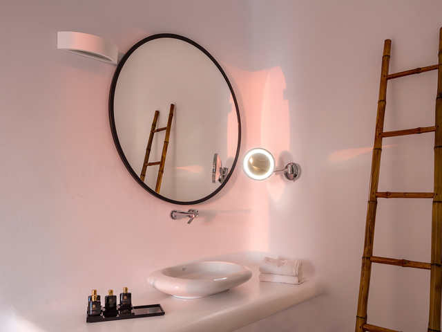 фотографии Colours of Mykonos Luxury Residences & Suites изображение №8