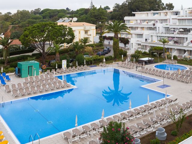 фото отеля Mgm Muthu Clube Praia Da Oura (ex. Clube Praia Da Oura) изображение №1