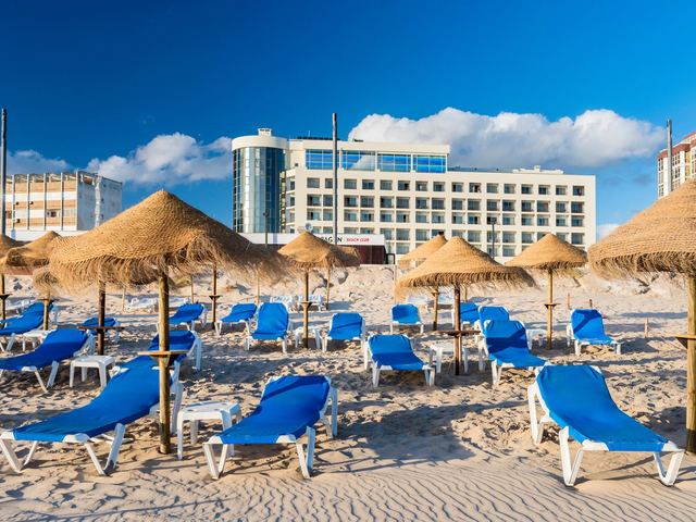 фото Tryp Lisboa Caparica Mar  (ex. Ever Caparica Beach & Conference; Costa da Caparica) изображение №2