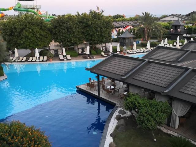 фото отеля Limak Lara De Luxe Hotel & Resort). изображение №33